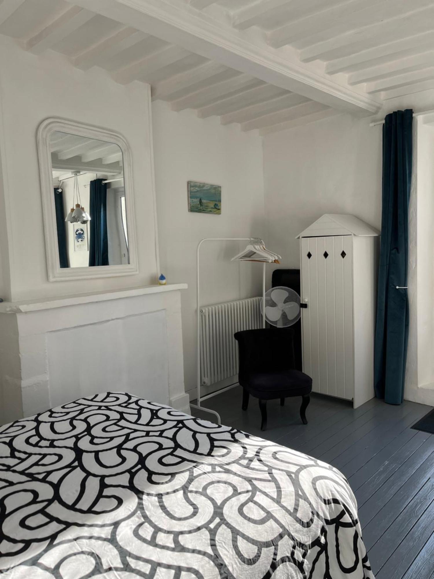 Gîte au centre des plages du débarquement Grandcamp-Maisy Extérieur photo